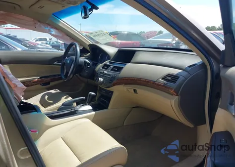 2008 Honda Accord 2.4 Ex-L z USA, uszkodzony, nr VIN 1HGCP26818A052813